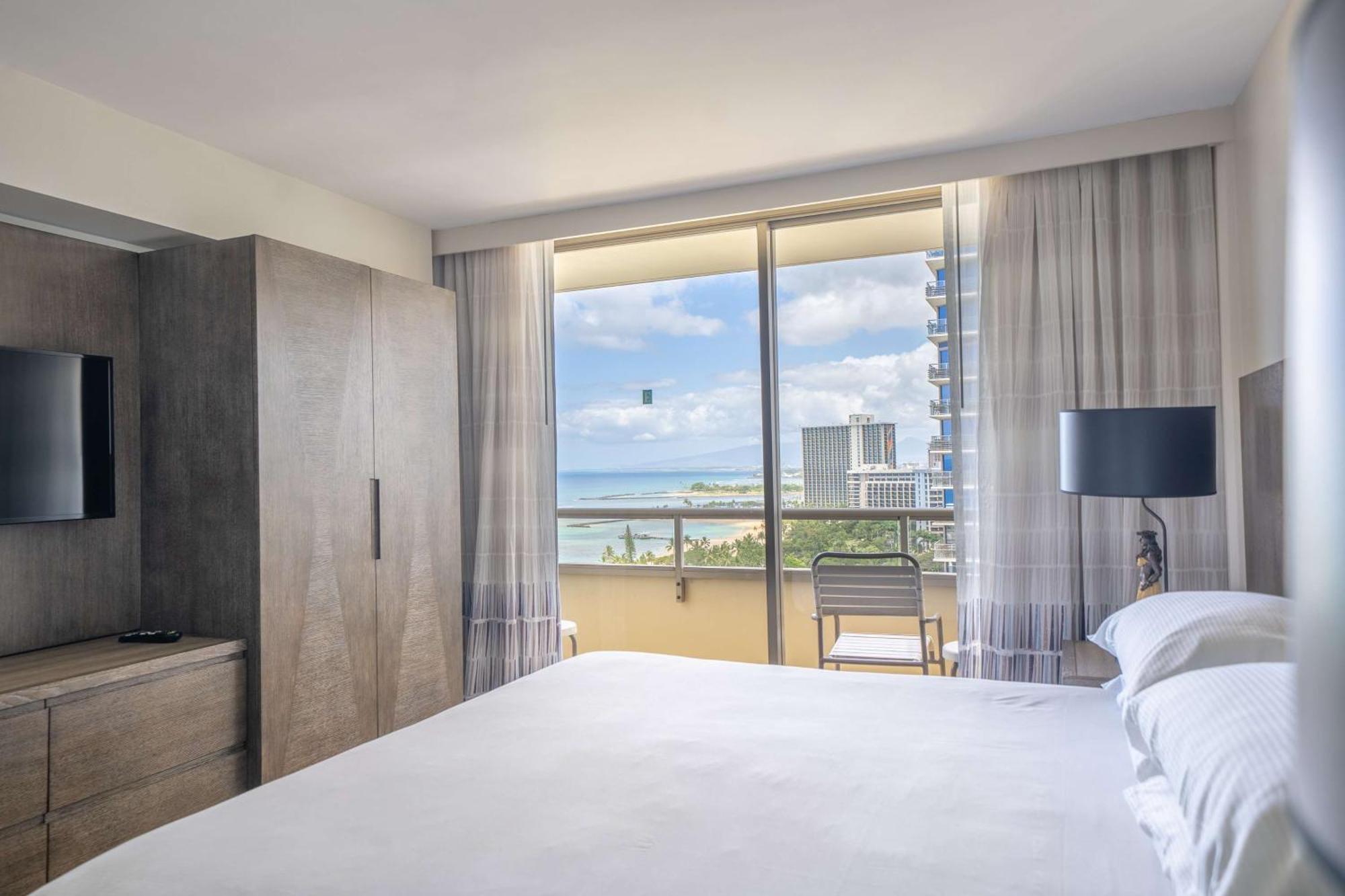 Embassy Suites By Hilton Waikiki Beach Walk Honolulu Exterior foto